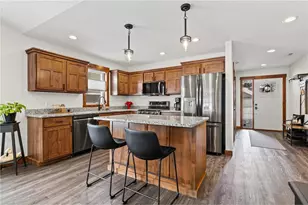 2866 Coventry Cir, River Falls, WI 54022 - Photo 14