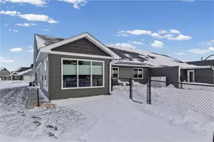 2866 Coventry Cir, River Falls, WI 54022 - Photo 34
