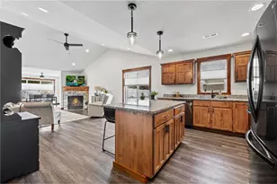 2866 Coventry Cir, River Falls, WI 54022 - Photo 12