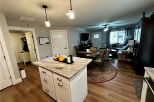 5522 Cottage Ln, Eau Claire, WI 54701 - Photo 10