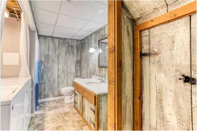 1355 Sycamore Street, River Falls, WI 54022 - Photo 24