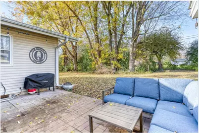 1355 Sycamore Street, River Falls, WI 54022 - Photo 34