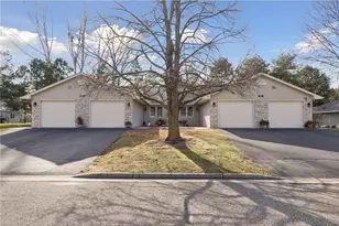 838 Highview Dr, New Richmond, WI 54017 - Photo 2