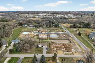 1065 Legend Ln, River Falls, WI 54022 - Photo 8