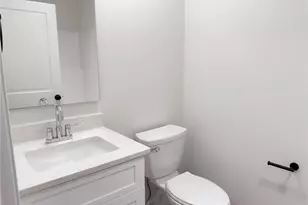 617 Field Point St, Roberts, WI 54023 - Photo 10