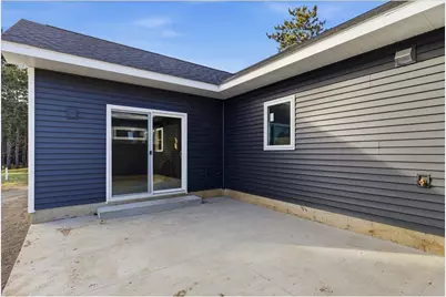 1422 Creekwood Drive, New Richmond, WI 54017 - Photo 14