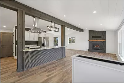 1029 Sommers Street, Hudson, WI 54016 - Photo 6