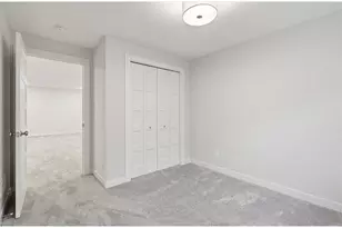 2990 Coventry Cir, River Falls, WI 54022 - Photo 24