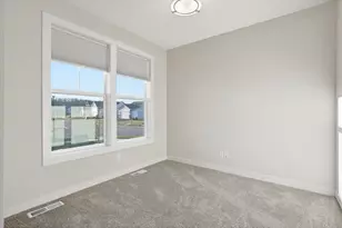 2990 Coventry Cir, River Falls, WI 54022 - Photo 14