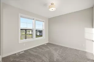 2990 Coventry Cir, River Falls, WI 54022 - Photo 30