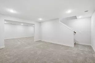 2990 Coventry Cir, River Falls, WI 54022 - Photo 36