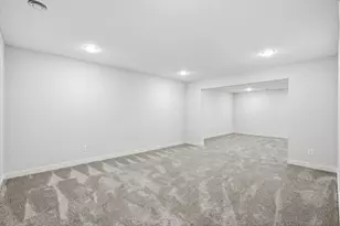 2990 Coventry Cir, River Falls, WI 54022 - Photo 36