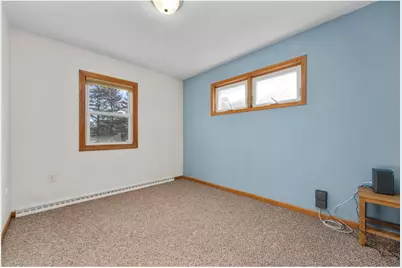 305 S Clark Street, Thorp, WI 54771 - Photo 22