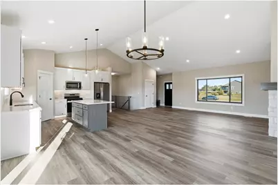 1434 E Oaks Trail, Saint Joseph, WI 54082 - Photo 10