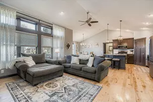 1517 Squirrel Way, New Richmond, WI 54017 - Photo 8