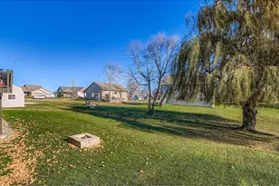 1517 Squirrel Way, New Richmond, WI 54017 - Photo 28