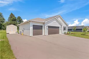 1319 Violet St, New Richmond, WI 54017 - Photo 32