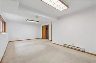 1281 Edgehill Ct, Maplewood, MN 55109 - Photo 22