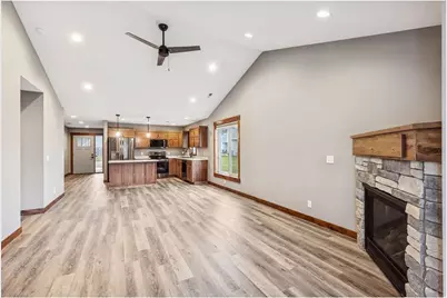 2870 Coventry Circle, River Falls, WI 54022 - Photo 10