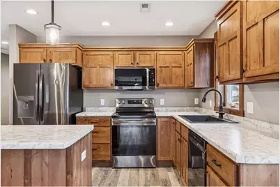 2870 Coventry Circle, River Falls, WI 54022 - Photo 6