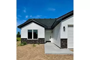 250 Spring St, Osceola, WI 54020 - Photo 6