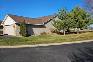 75 Crown Pointe Curve, Hudson, WI 54016 - Photo 4