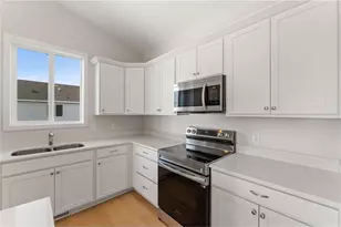 1356 Wisteria Ln, New Richmond, WI 54017 - Photo 18