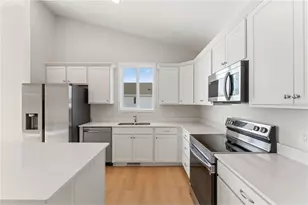 1356 Wisteria Ln, New Richmond, WI 54017 - Photo 16