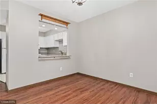 2451 Wimbledon Bay, Woodbury, MN 55125 - Photo 12