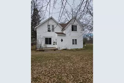 343 N Green Avenue, New Richmond, WI 54017 - Photo 2