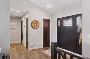 203 Vista Cir, River Falls, WI 54022 - Photo 14