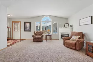 1324 Carriage Dr, Hudson, WI 54016 - Photo 6