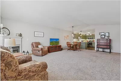 1324 Carriage Drive #B, Hudson, WI 54016 - Photo 4