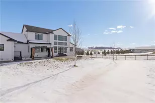 79275 267th St, Spring Valley, MN 55975 - Photo 4