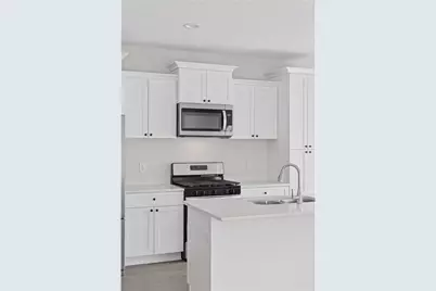 628 Franklin Street, Warren Township, WI 54023 - Photo 8