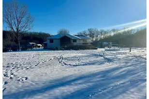 N8125 940th St, River Falls Township, WI 54022 - Photo 20