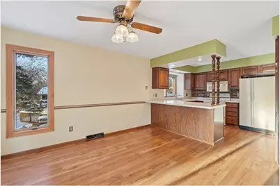 440 S River Hills Road, River Falls, WI 54022 - Photo 6