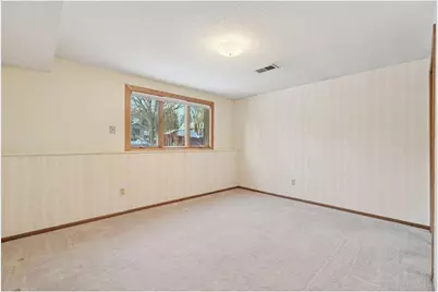 440 S River Hills Road, River Falls, WI 54022 - Photo 22