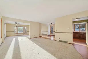 440 S River Hills Rd, River Falls, WI 54022 - Photo 12