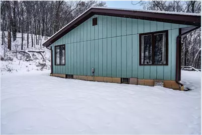 2548 Woodhaven Road, Eau Claire, WI 54703 - Photo 10