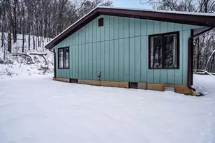 2548 Woodhaven Rd, Eau Claire, WI 54703 - Photo 10