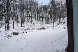 2548 Woodhaven Rd, Eau Claire, WI 54703 - Photo 12