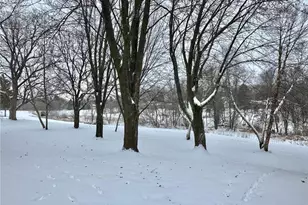 434 E 11th Street, New Richmond, WI 54017 - Photo 6