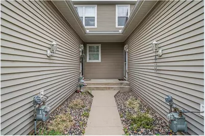 4570 Blaylock Way #4202, Inver Grove Heights, MN 55076 - Photo 36