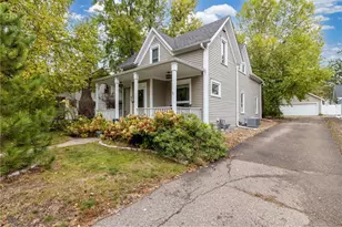 810 6th St, Hudson, WI 54016 - Photo 4