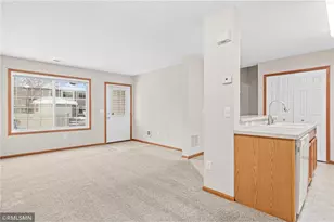 6983 21st St, Oakdale, MN 55128 - Photo 8