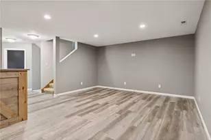 489 Canyon Blvd, Hudson, WI 54016 - Photo 32