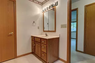 412 Lee St, Durand, WI 54736 - Photo 14