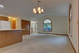 412 Lee St, Durand, WI 54736 - Photo 12