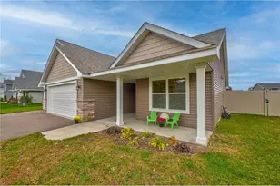 1343 Creekwood Dr, New Richmond, WI 54017 - Photo 2